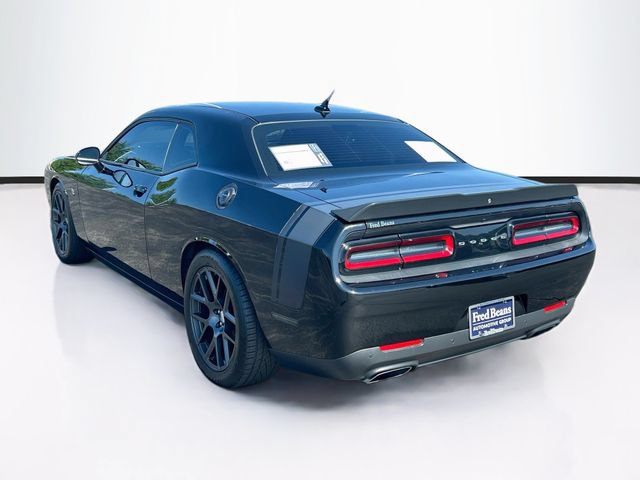 Used 2016 Dodge Challenger R/T Scat Pack RWD image 6