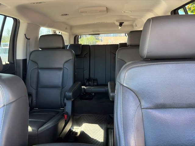 Used 2019 GMC Yukon XL SLT w/ Premium Edition AWD/4WD image 14