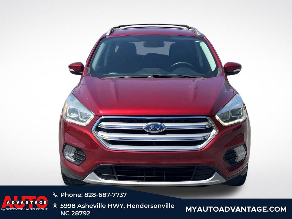 Used 2017 Ford Escape Titanium image 4