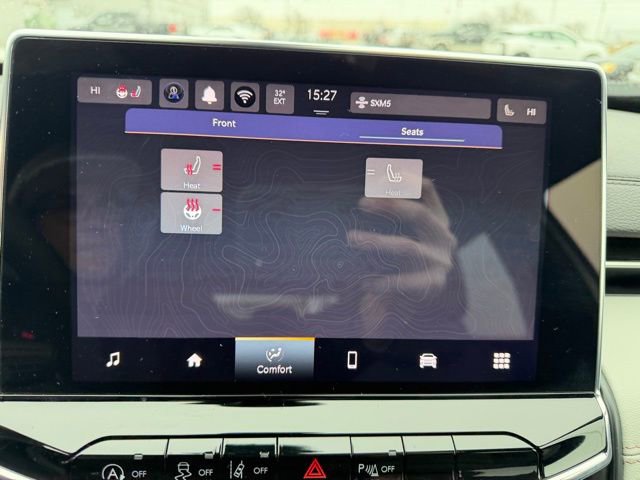 Used 2025 Jeep Compass Limited image 24