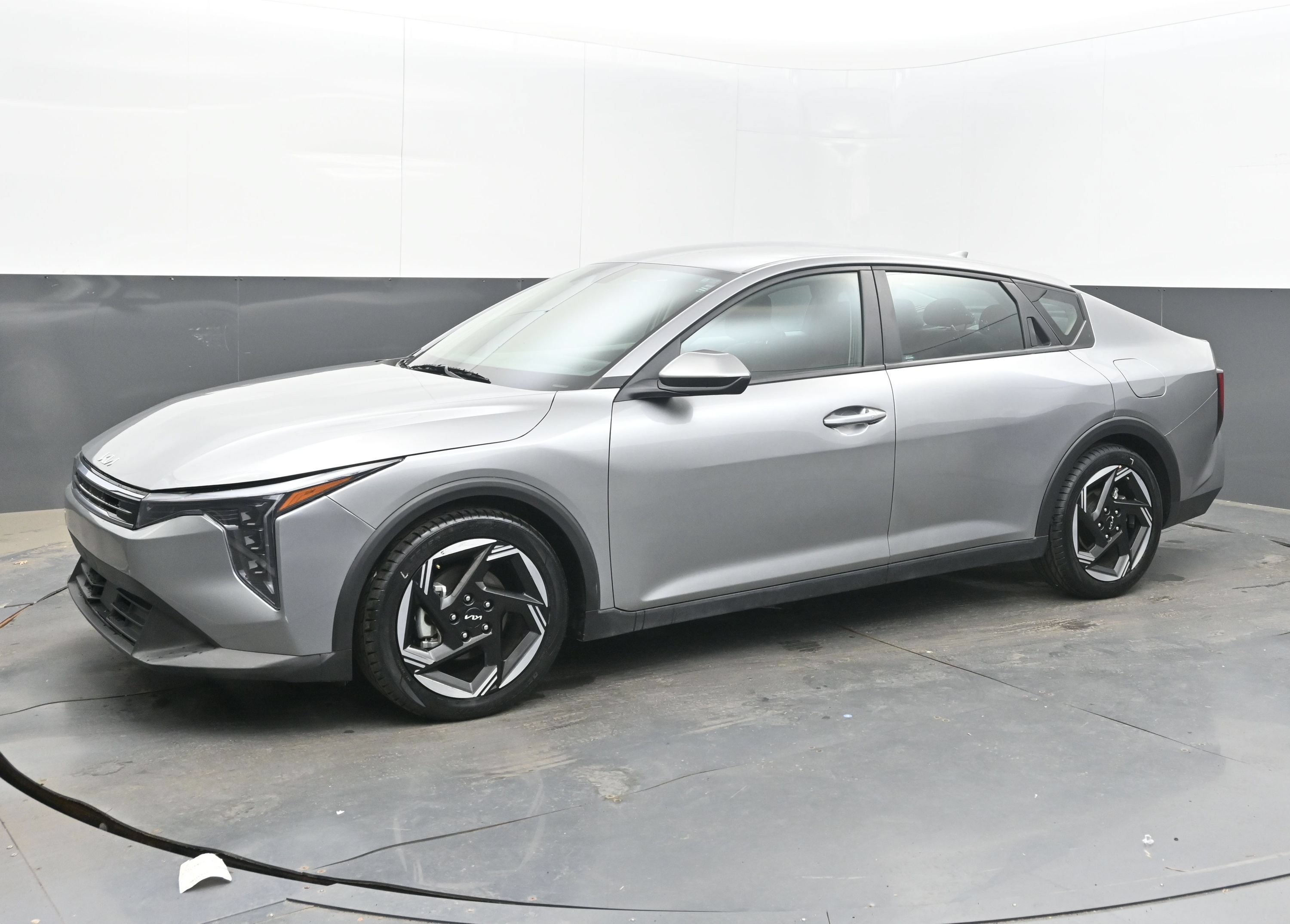 Used 2025 Kia K4 EX FWD image 4