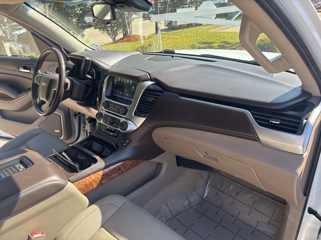 Used 2018 Chevrolet Suburban Premier image 58