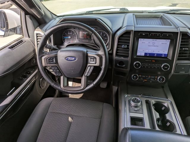 Used 2020 Ford Expedition XLT image 17