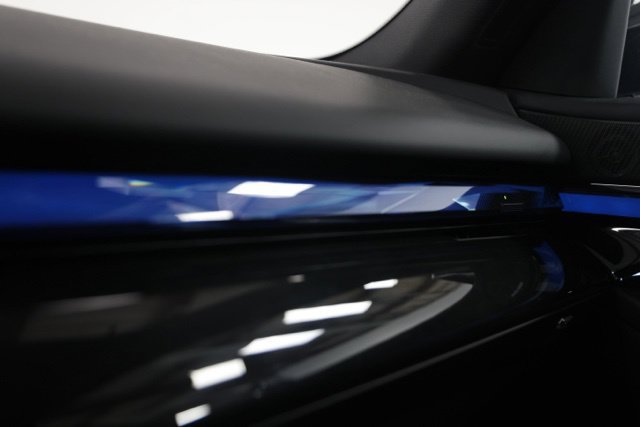 Used 2024 BMW i5 eDrive40i w/ Premium Package RWD image 29