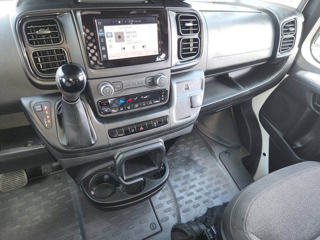 Used 2025 RAM ProMaster 2500 w/ U-Haul Equipment Group FWD image 21