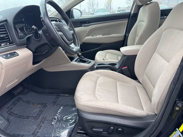 Used 2017 Hyundai Elantra Value Edition FWD image 8