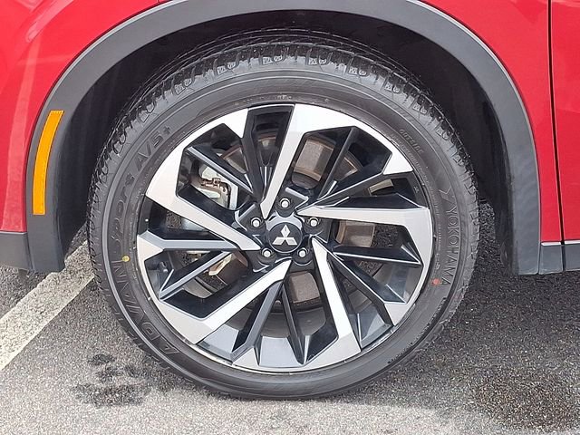 Used 2024 Mitsubishi Outlander SE image 30