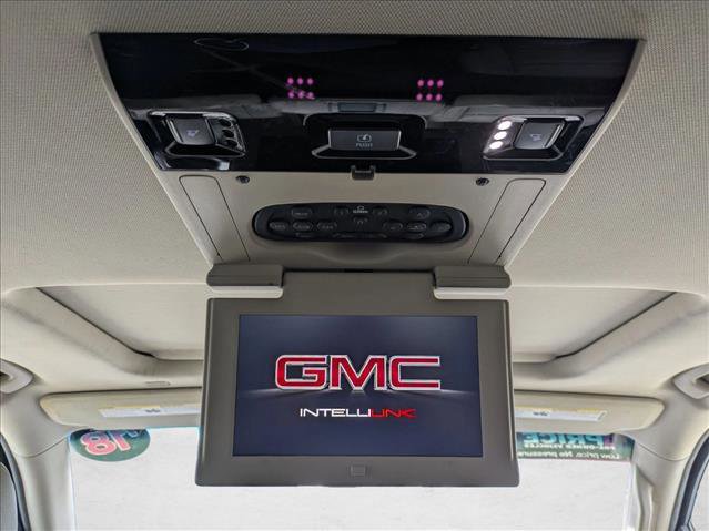 Used 2018 GMC Yukon SLT w/ Premium Edition image 16
