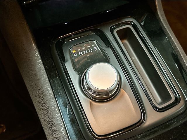 Used 2017 Chrysler 300 S image 18