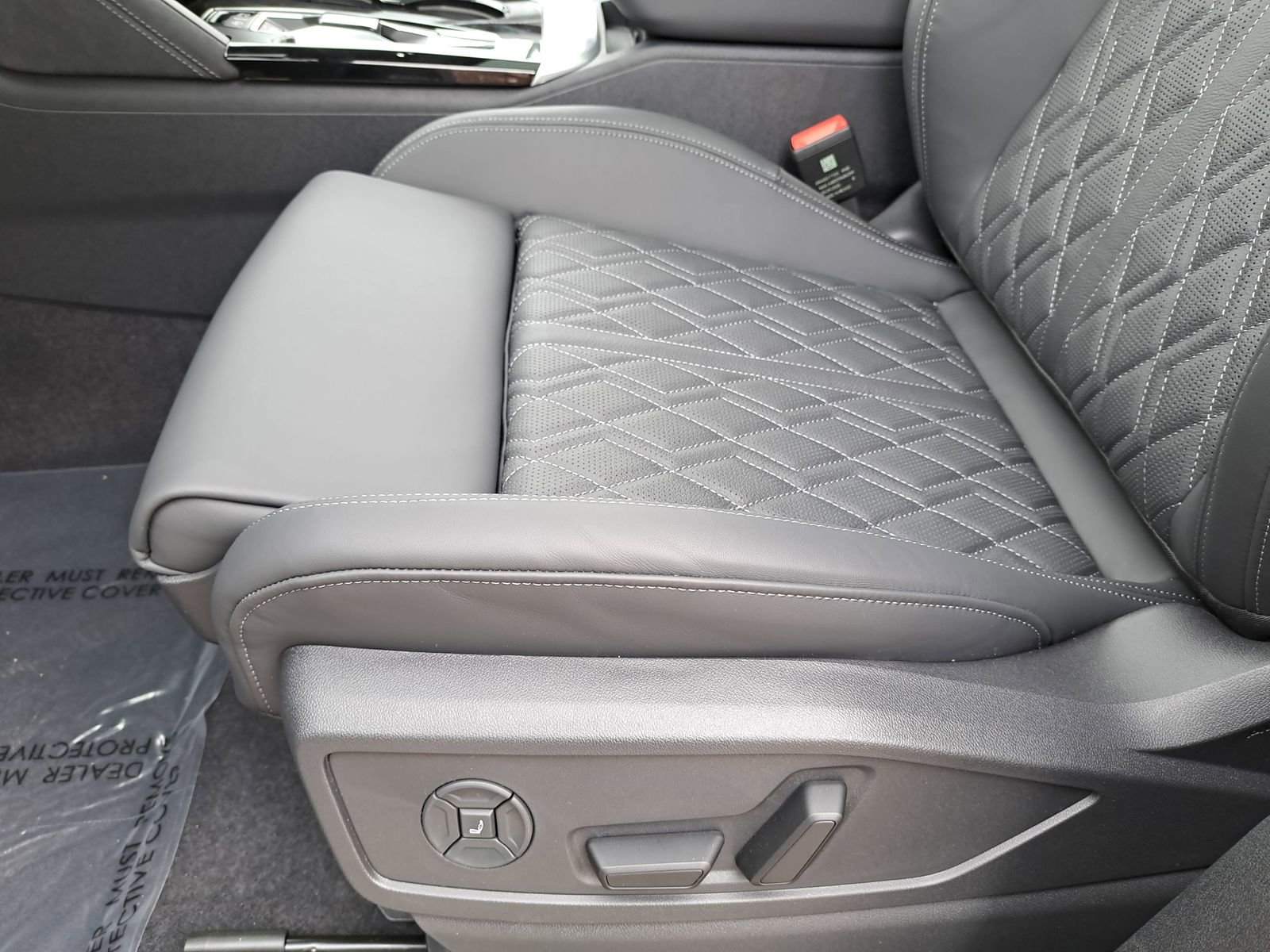 New 2025 Audi SQ5 Premium Plus image 30