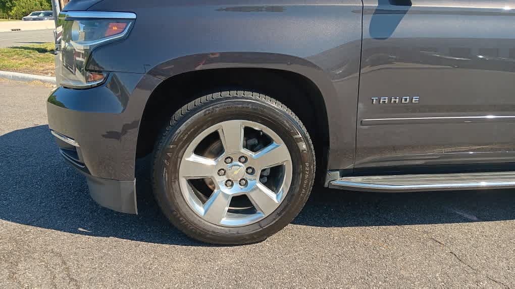 Used 2017 Chevrolet Tahoe Premier AWD/4WD image 10