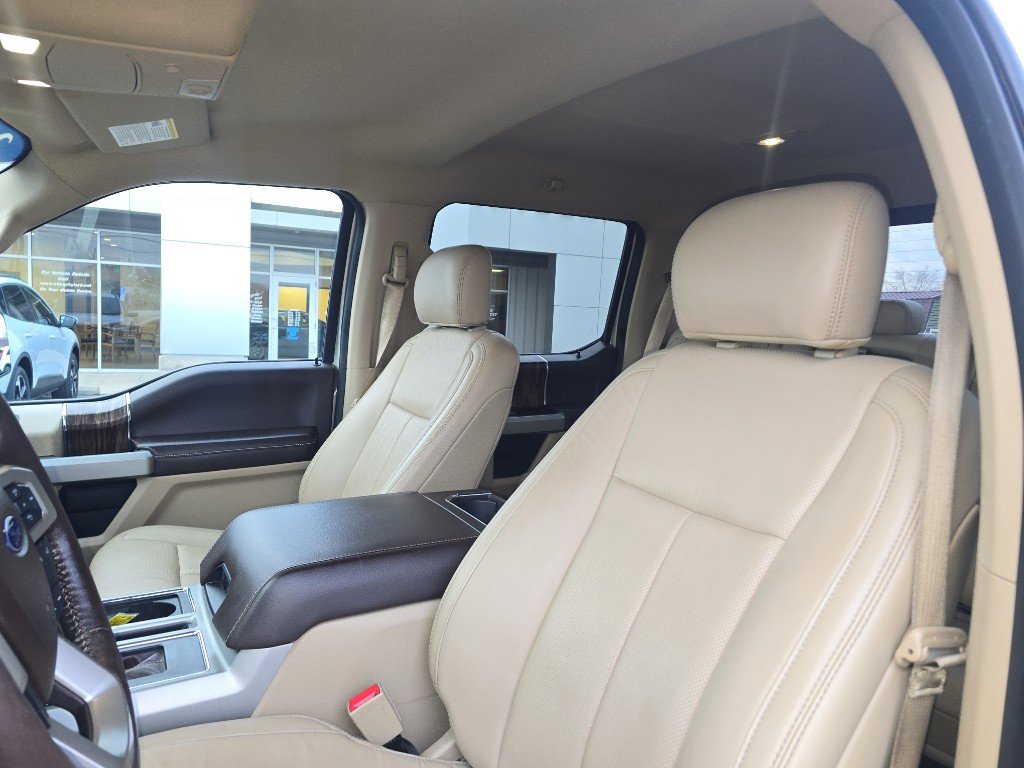 Used 2018 Ford F150 Lariat w/ Equipment Group 502A Luxury image 13