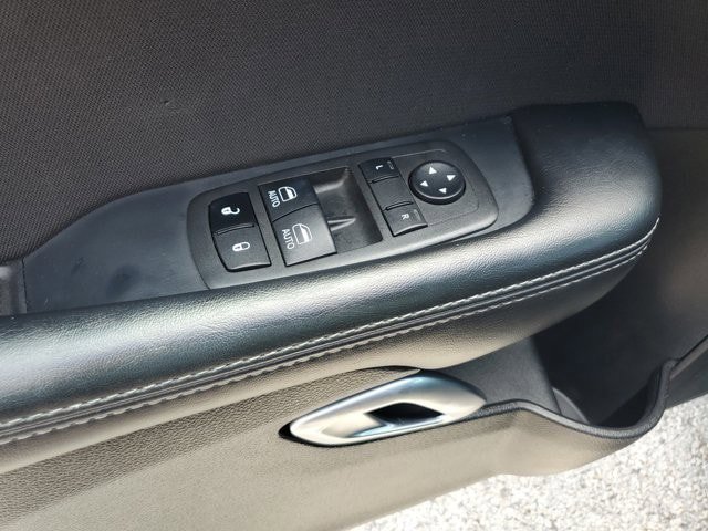 Used 2022 Dodge Challenger GT RWD image 14