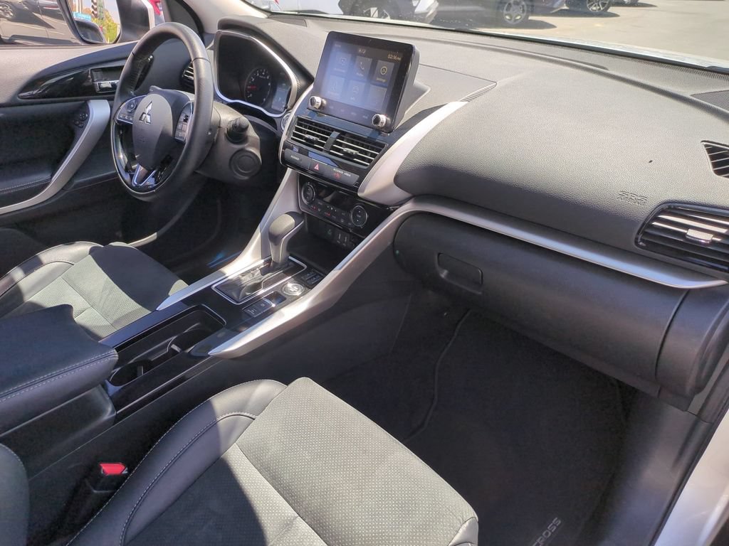 Used 2025 Mitsubishi Eclipse Cross SE AWD/4WD image 32