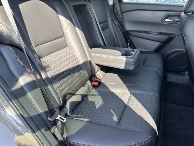 Used 2026 Nissan Rogue SV w/ Rock Creek Premium Package AWD/4WD image 24