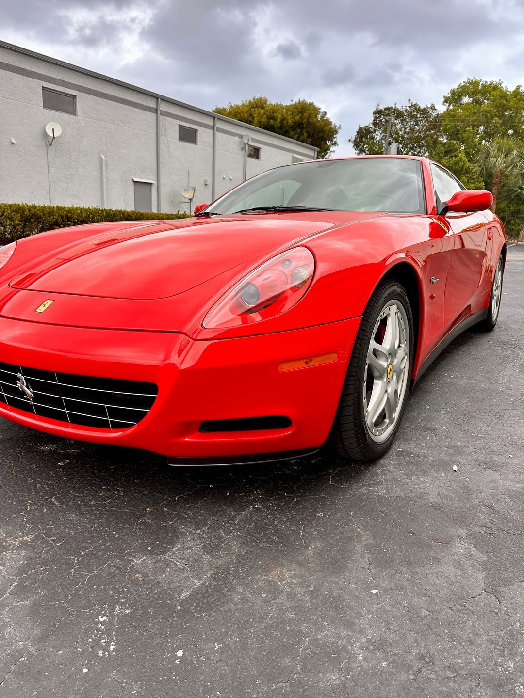 Used 2005 Ferrari 612 Scaglietti RWD image 24
