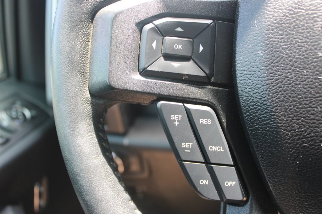 Used 2020 Ford F150 XLT w/ Equipment Group 302A Luxury AWD/4WD image 41