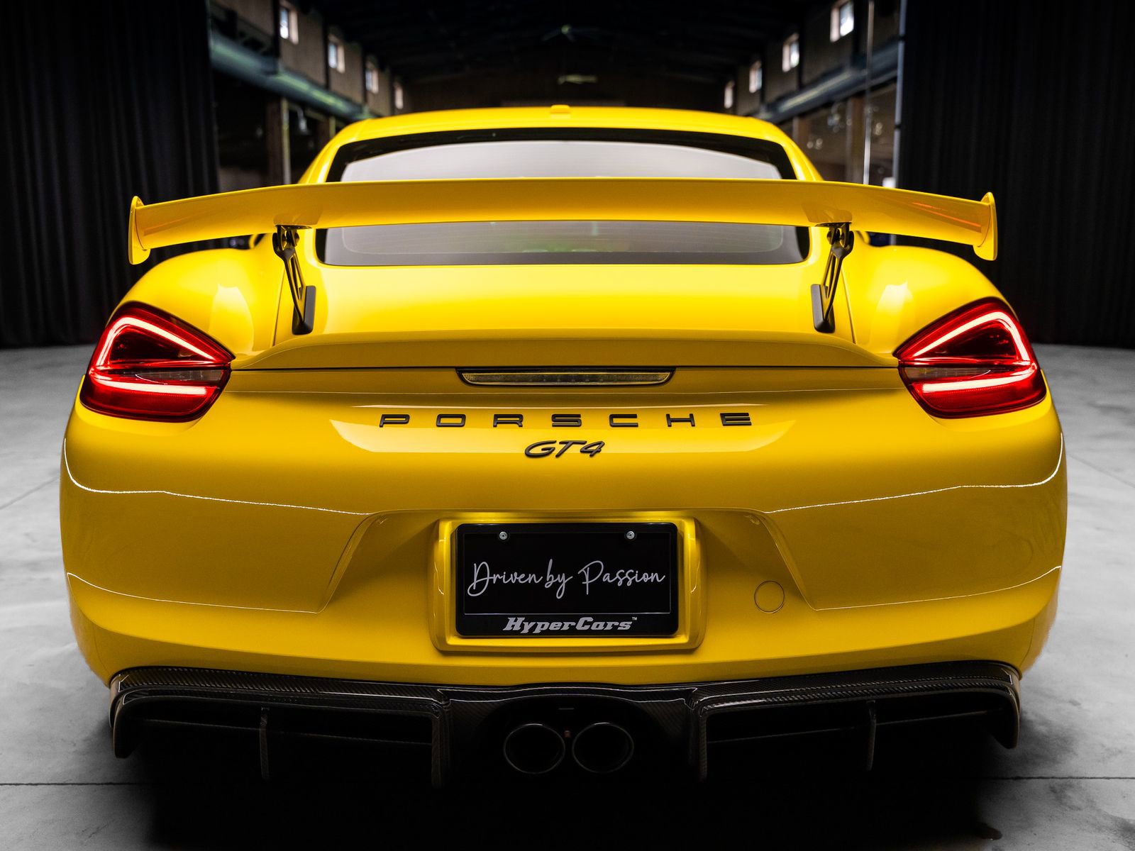 Used 2016 Porsche Cayman GT4 w/ Sport Chrono Package RWD image 36
