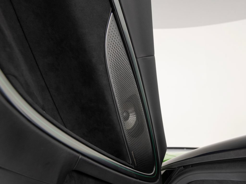 Used 2025 McLaren Artura Spider RWD image 13