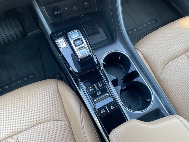 Used 2021 Hyundai Sonata Limited FWD image 22