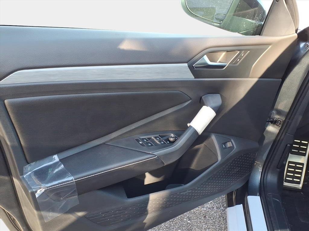 New 2026 Volkswagen Jetta Sport image 9