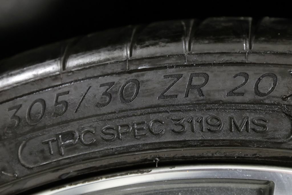 Used 2023 Chevrolet Corvette Stingray w/ Stealth Interior Trim Package image 40