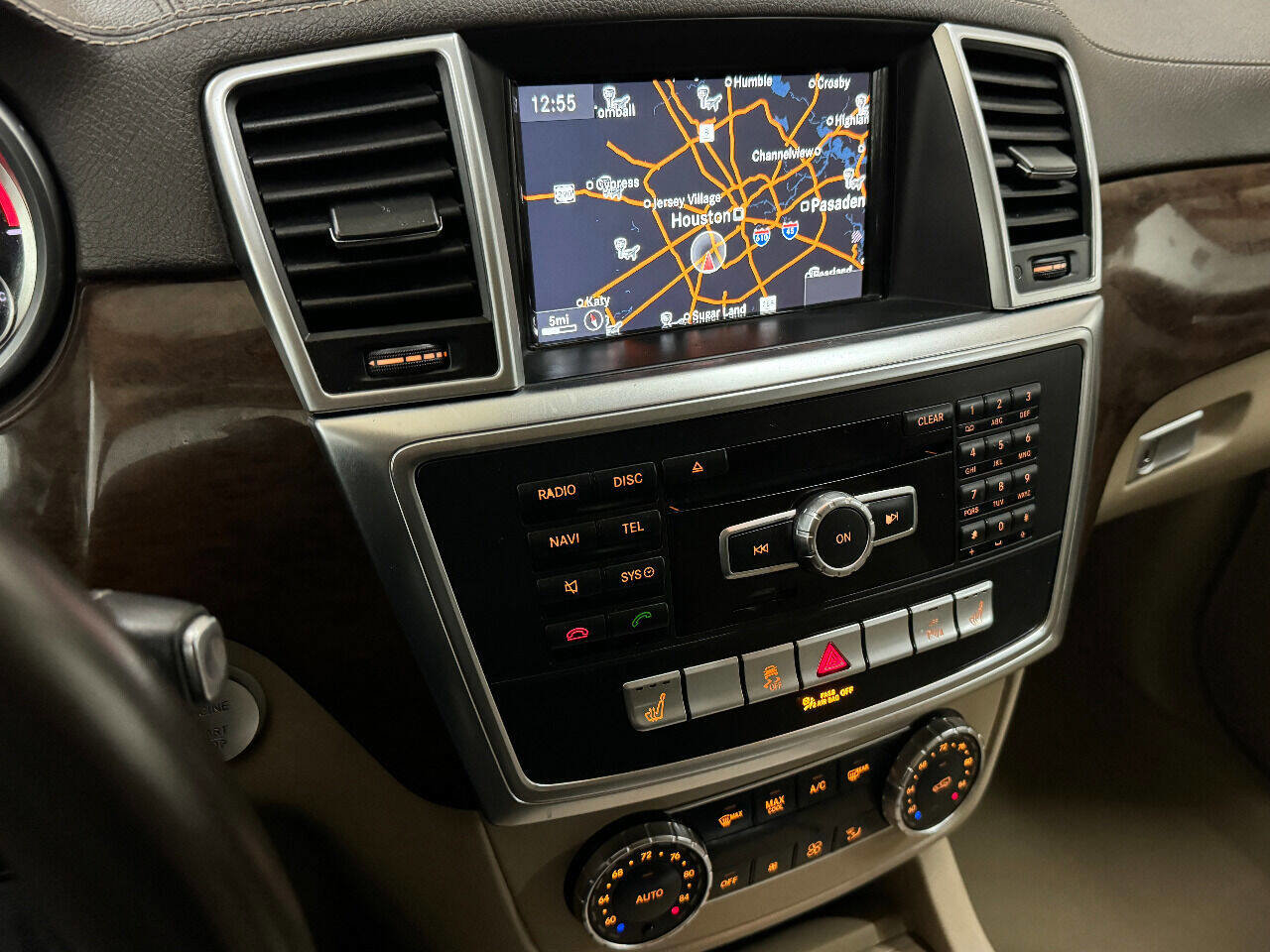 Used 2015 Mercedes-Benz GL 320 BlueTEC 4MATIC image 83