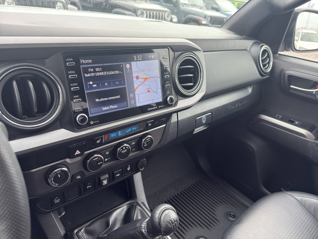 Used 2022 Toyota Tacoma TRD Off-Road w/ TRD Premium Off Road Package image 23