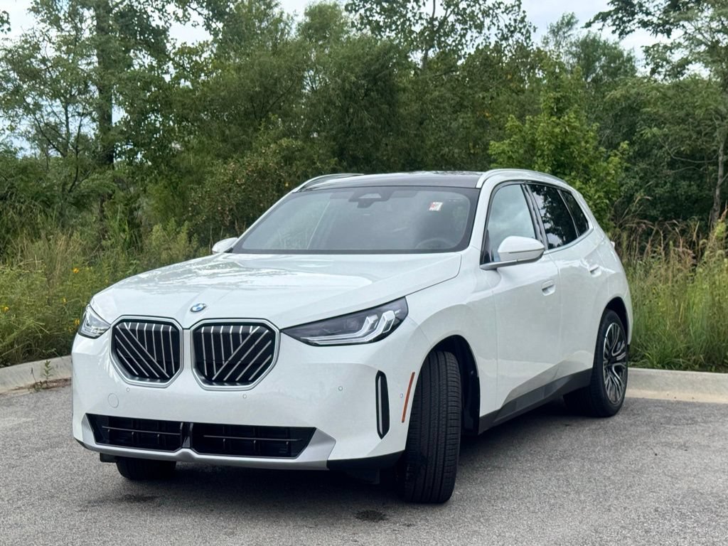 Used 2026 BMW X3 xDrive30i w/ Convenience Package AWD/4WD image 3