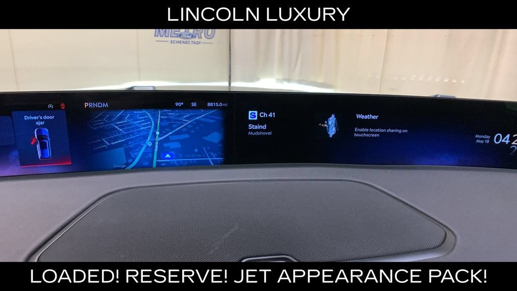 Used 2025 Lincoln Navigator Reserve w/ Jet Appearance Package AWD/4WD image 39