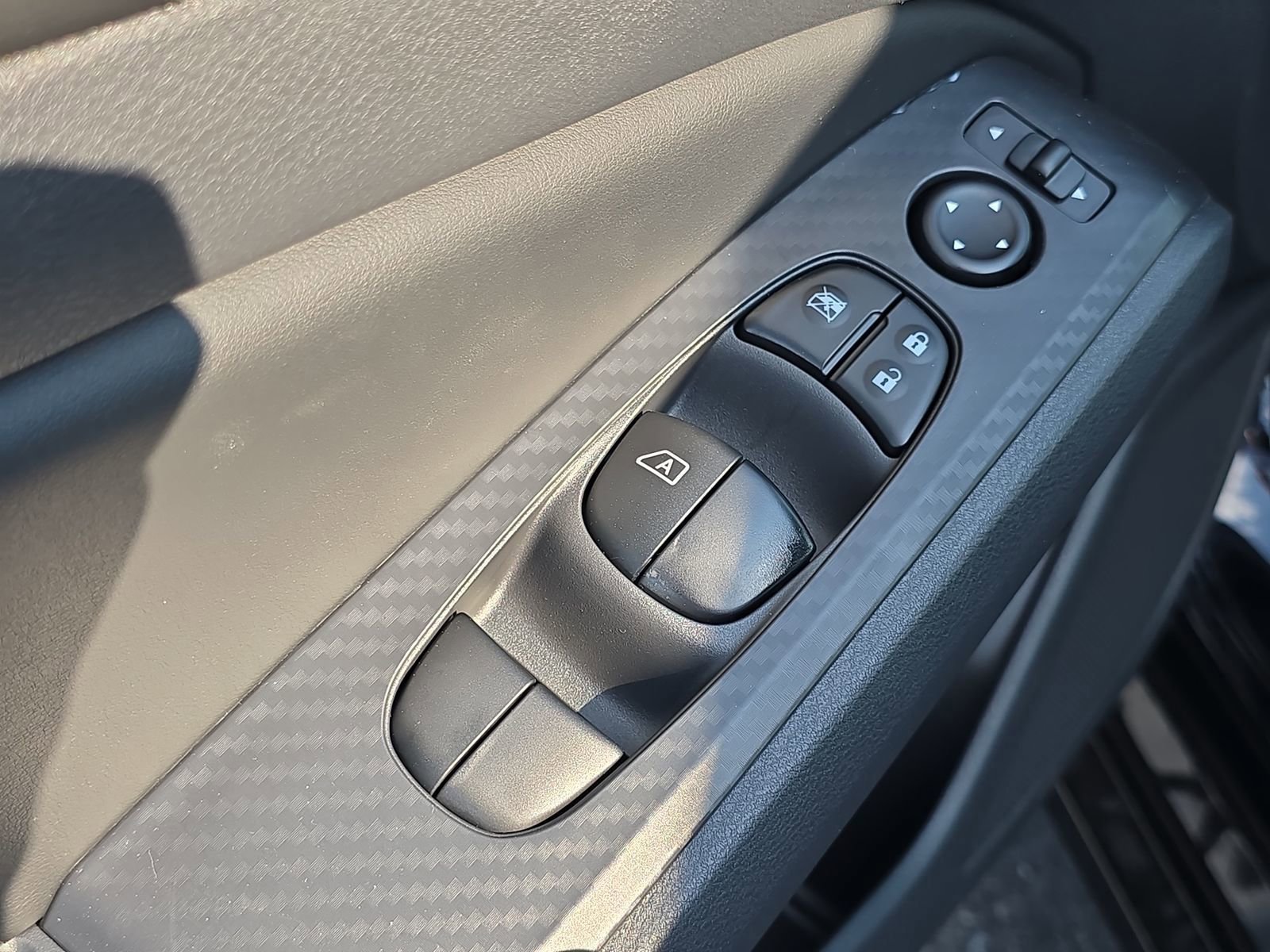 New 2025 Nissan Altima 2.5 S image 13