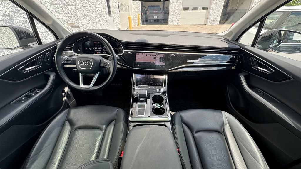 Used 2021 Audi Q7 3.0T Premium Plus w/ Executive Package AWD/4WD image 14