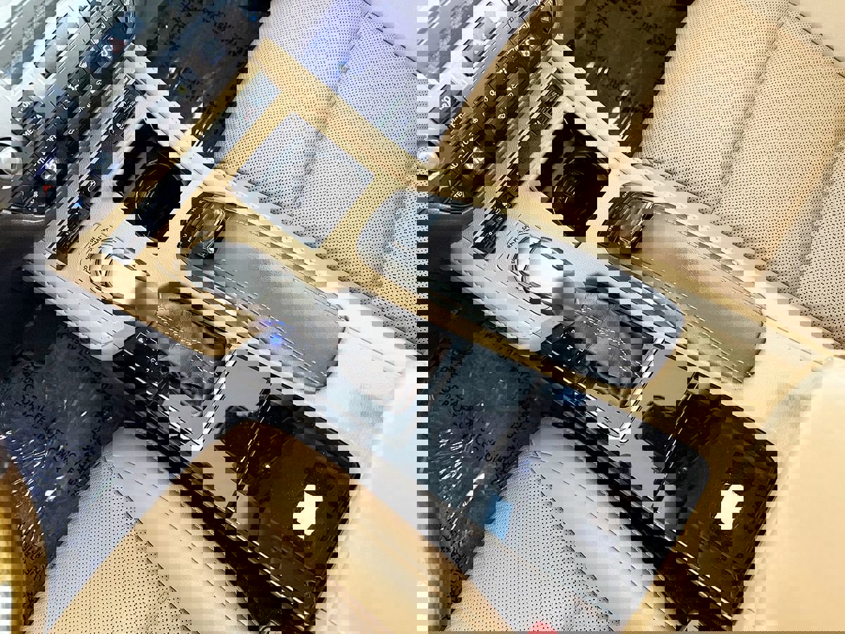 Used 2016 Lexus ES 350 w/ Navigation System Package image 58