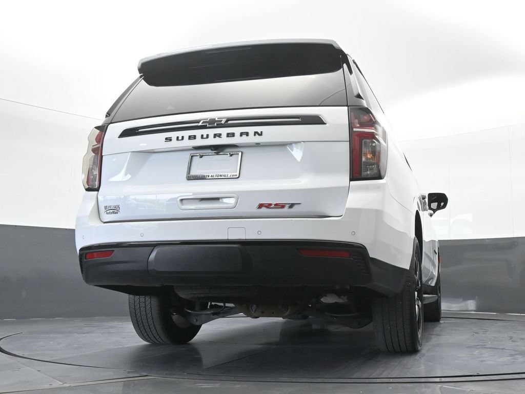 Used 2024 Chevrolet Suburban RST RWD image 65