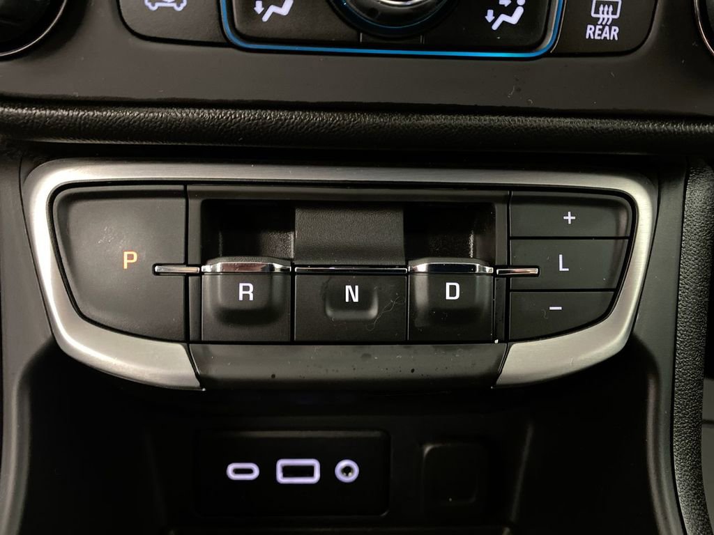 Used 2023 GMC Terrain SLE w/ Driver Convenience Package image 19