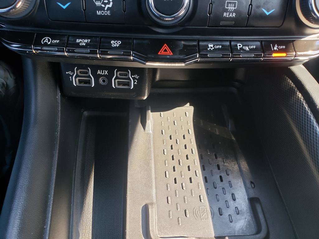 Used 2025 Dodge Durango GT image 19