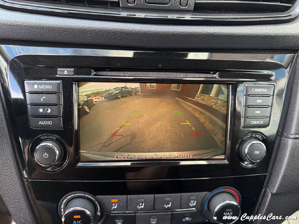 Used 2019 Nissan Rogue S w/ Special Edition Package image 24