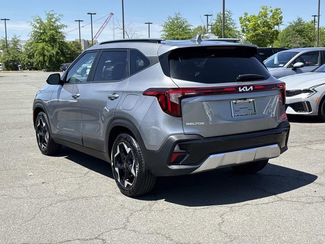 Used 2025 Kia Seltos S FWD image 4