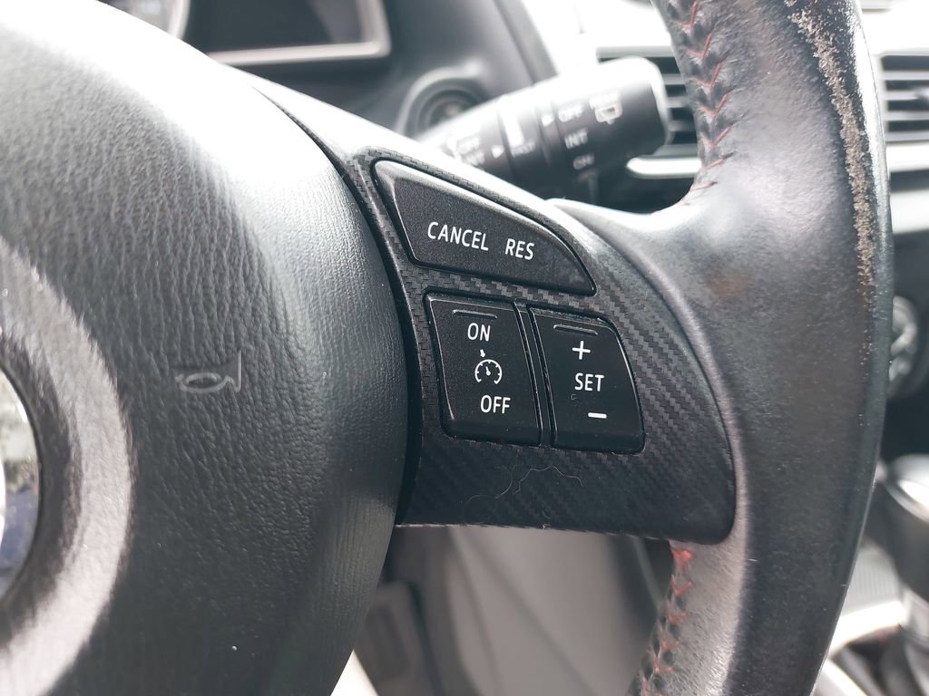 Used 2014 MAZDA MAZDA3 i Touring image 15