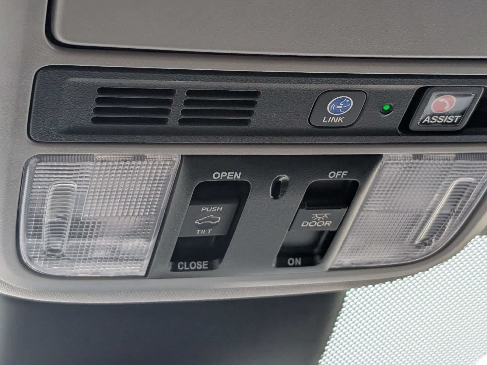 Used 2023 Honda Odyssey Touring image 34