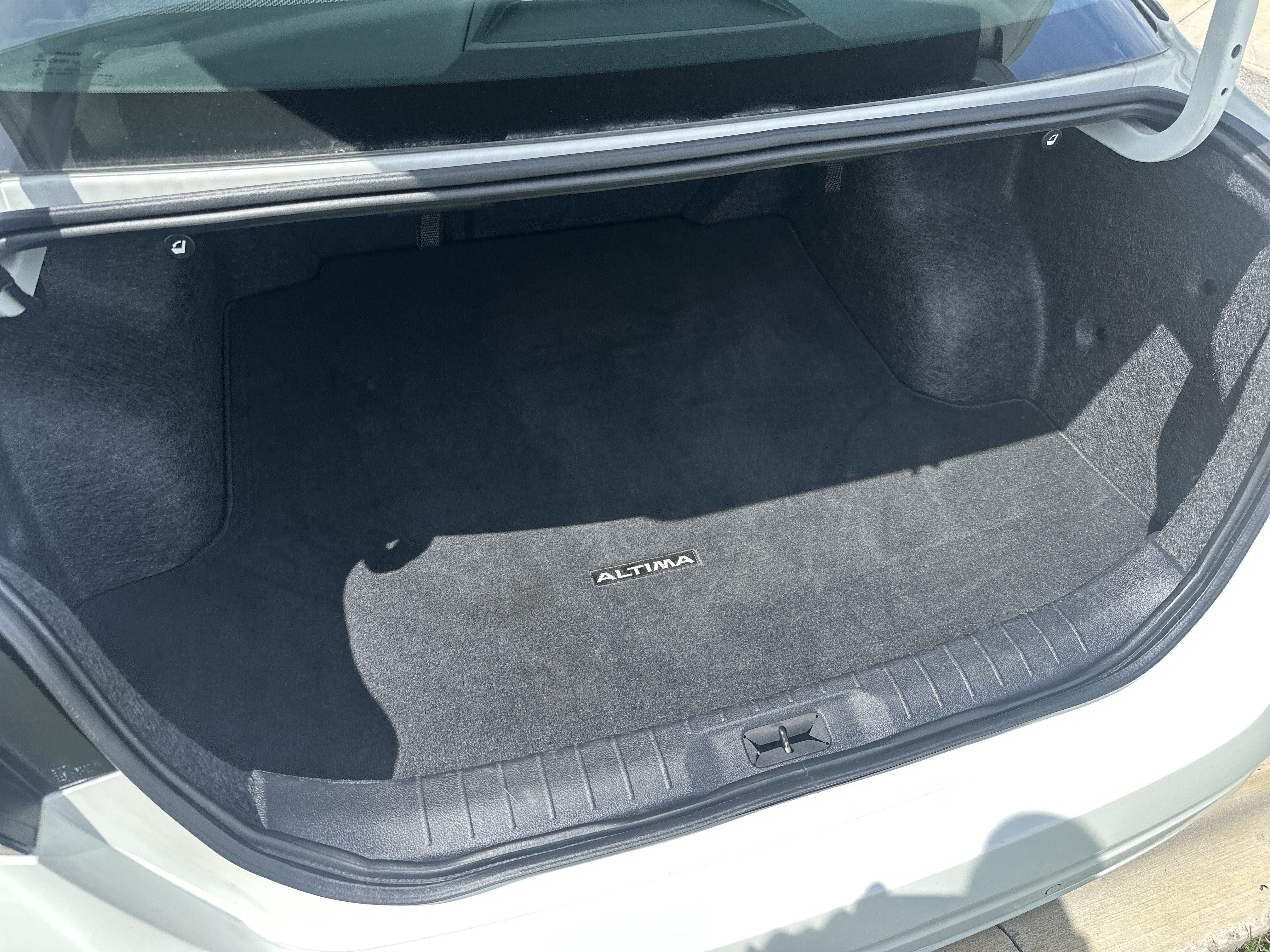 Used 2023 Nissan Altima 2.5 SV FWD image 30