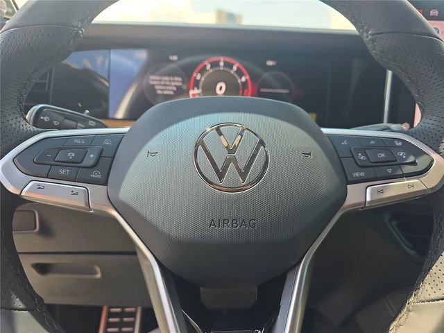 New 2026 Volkswagen Tiguan SEL R-Line AWD/4WD image 18