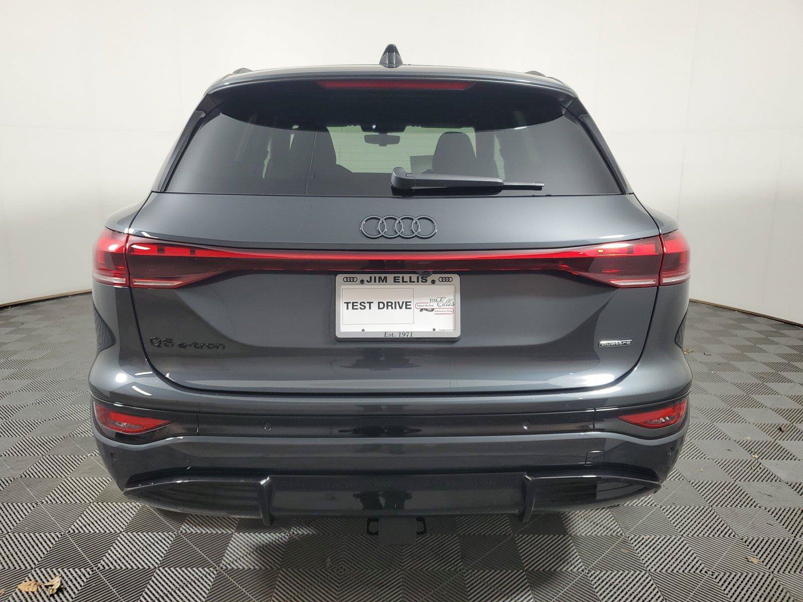 New 2027 Audi Q6 e-tron Premium Plus AWD/4WD image 6