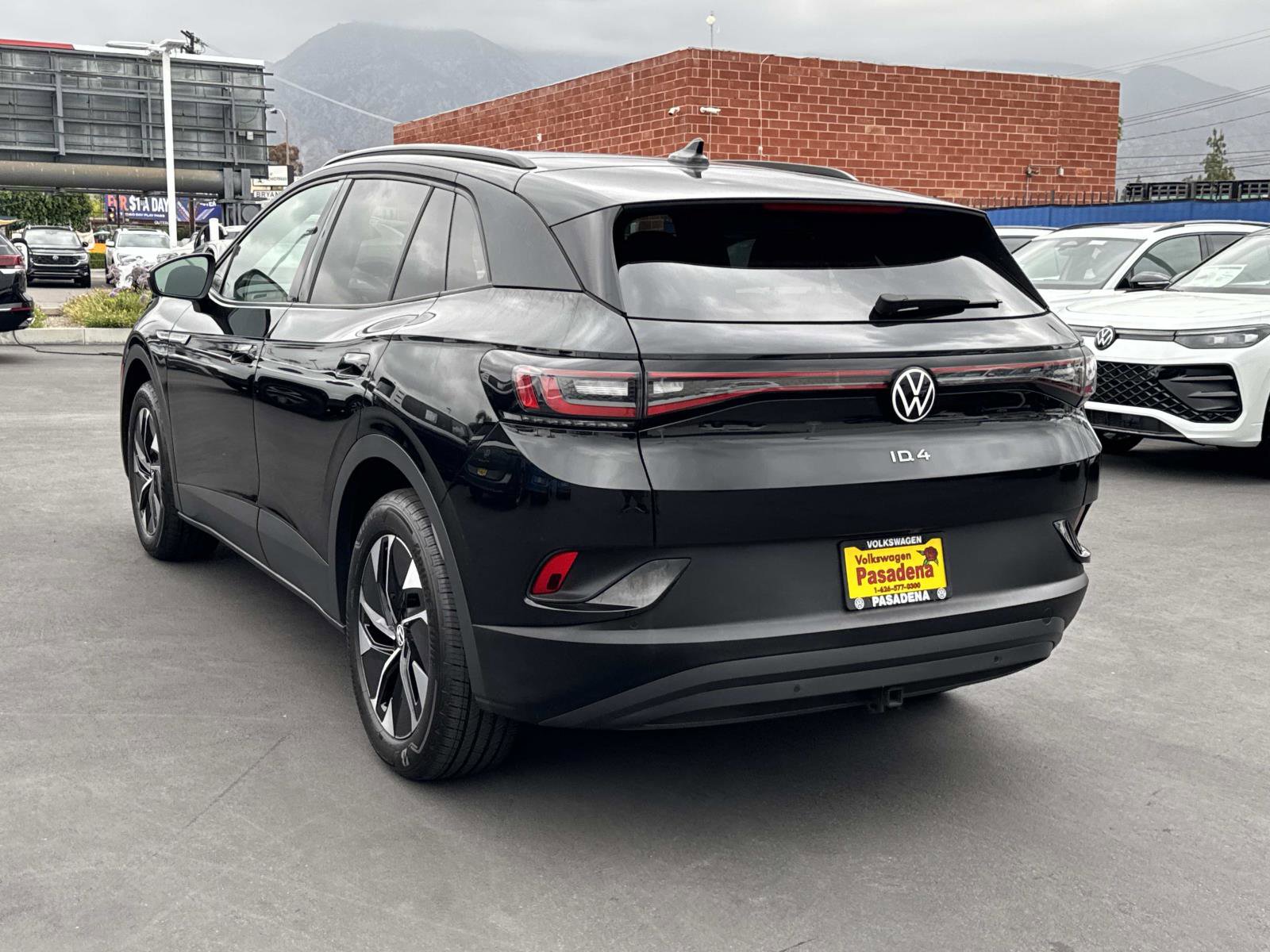 Certified 2021 Volkswagen ID.4 Pro S w/ ID.4 Protection Package (IPT) image 3