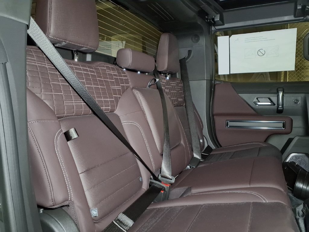 New 2026 GMC Hummer EV 4x4 Crew Cab w/ LPO, Dark Essentials Package image 7