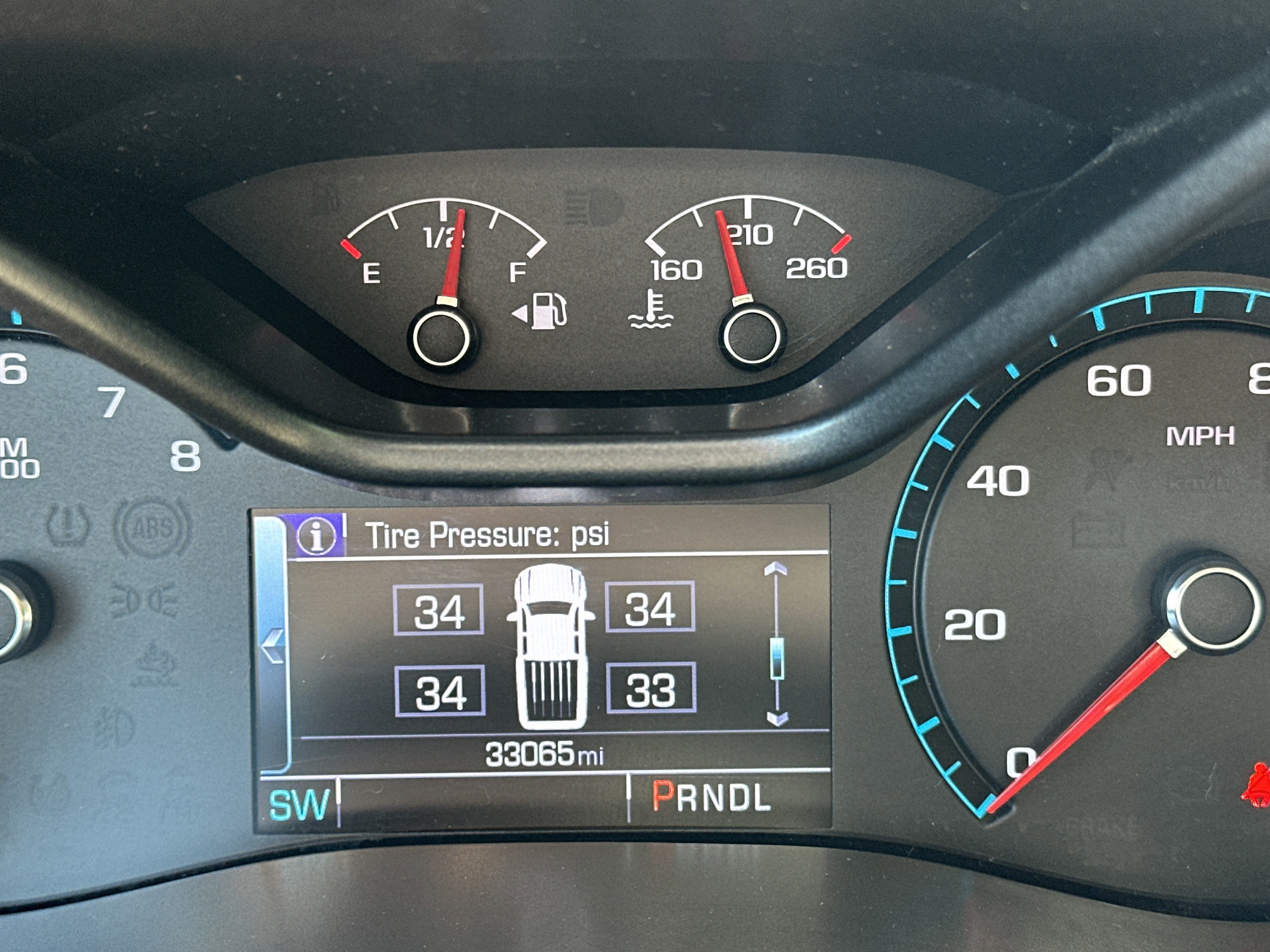 Used 2017 GMC Canyon SLT w/ Driver Alert Package RWD image 21