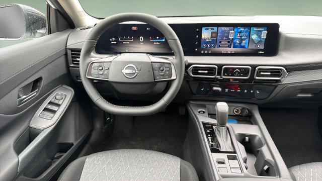 New 2027 Nissan Sentra SV w/ SV Convenience Package FWD image 9