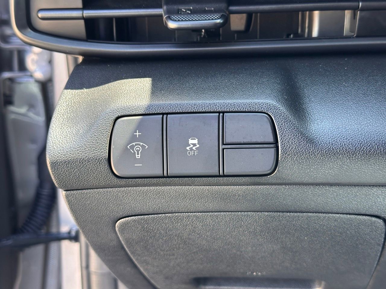 Used 2025 Hyundai Elantra Sport image 26