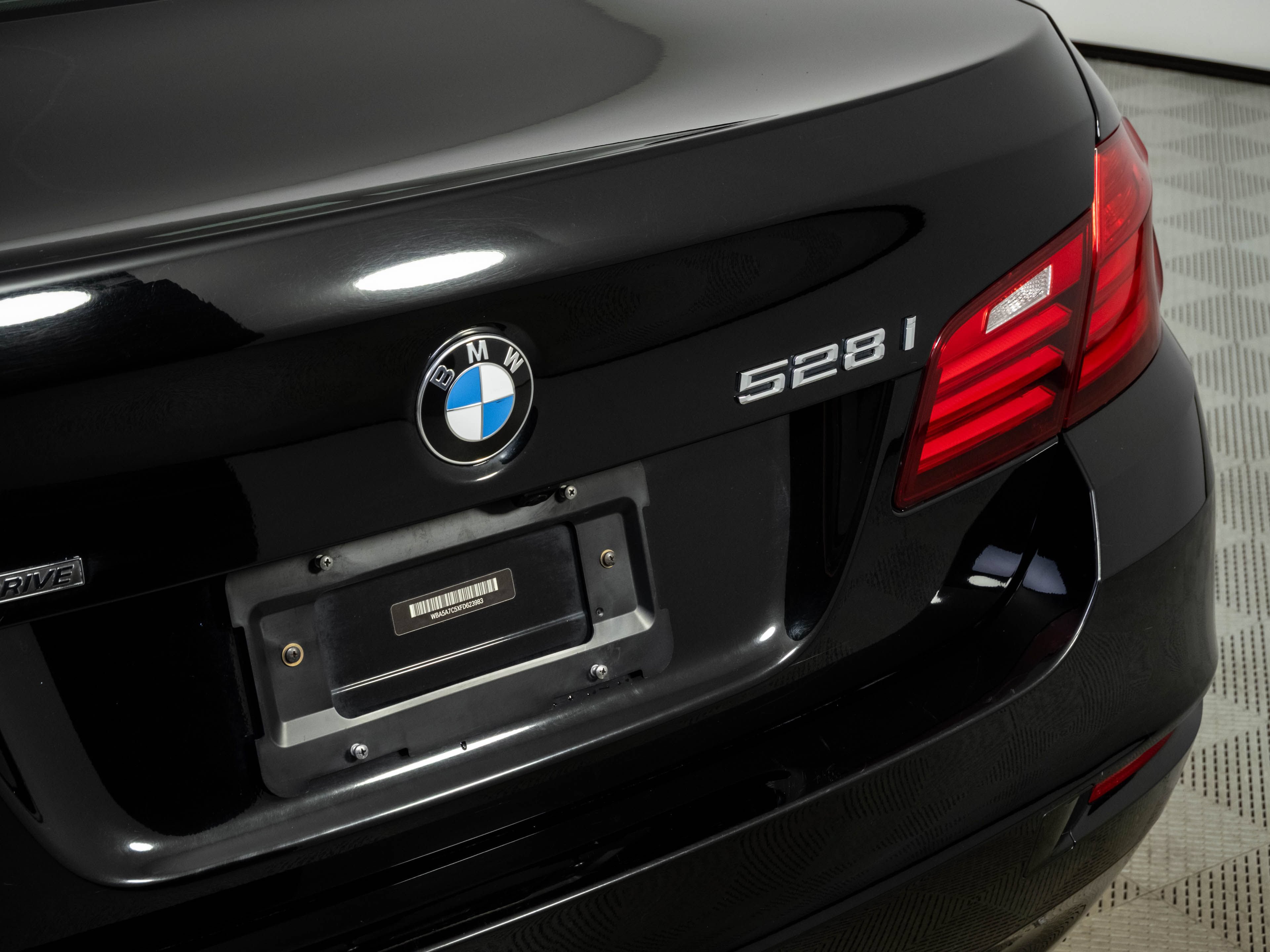 Used 2015 BMW 528i xDrive Sedan AWD/4WD image 35