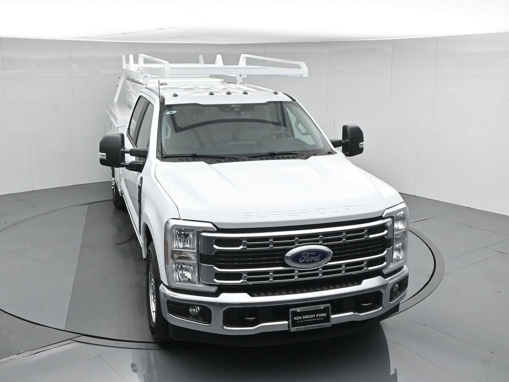 New 2026 Ford F350 XL w/ XL Chrome Package RWD image 46